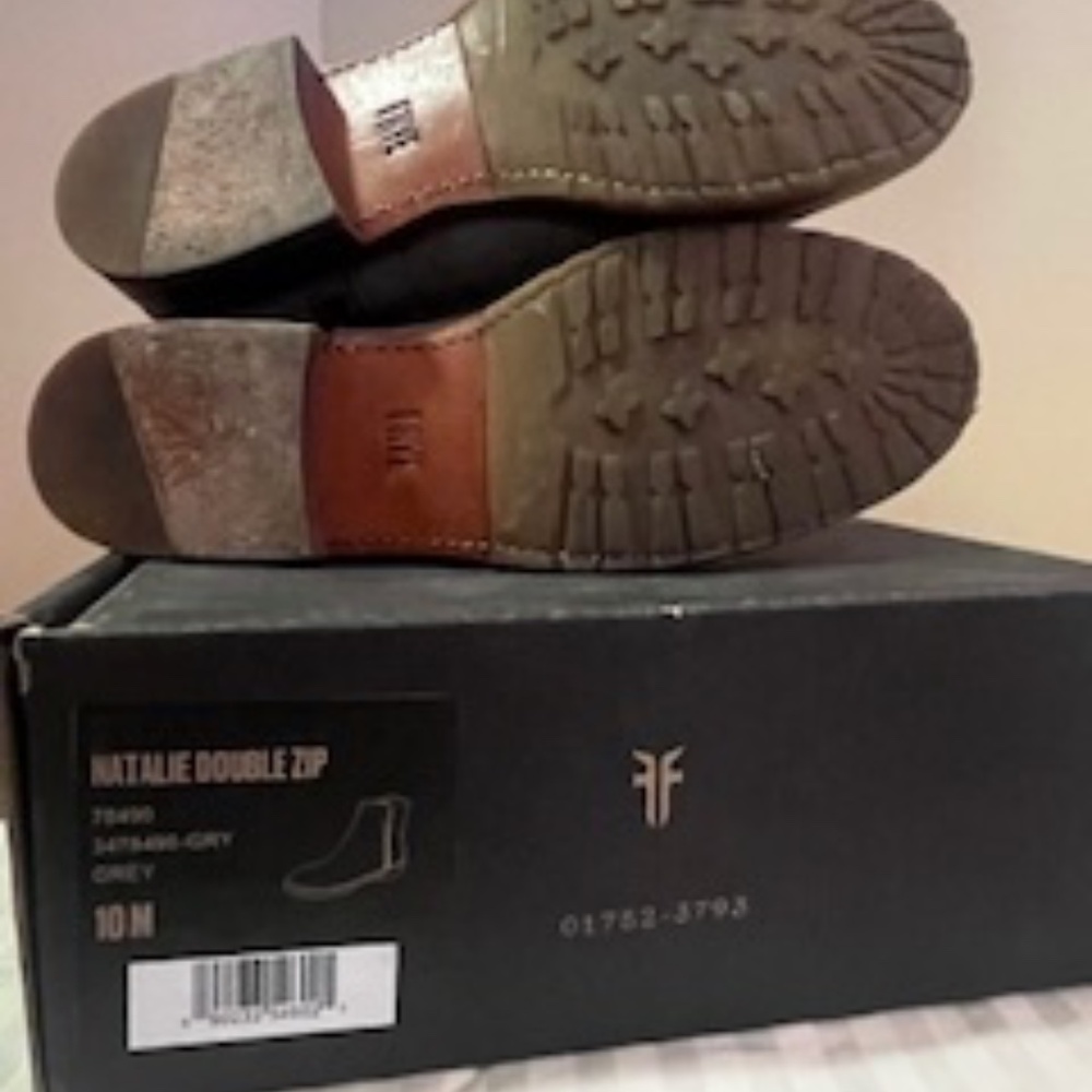 Frye Natalie Nubuck Double Zip Size 10 - Picture 9 of 9